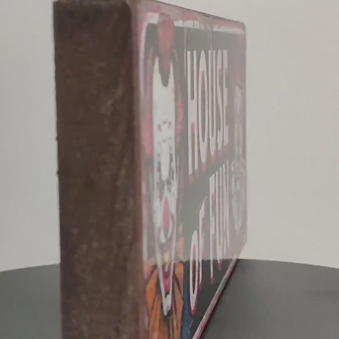 House of Fun Clown Sign – Creepy Vintage Carnival Style Wooden Wall Sign for Halloween, Game Room or Sideshow Decor