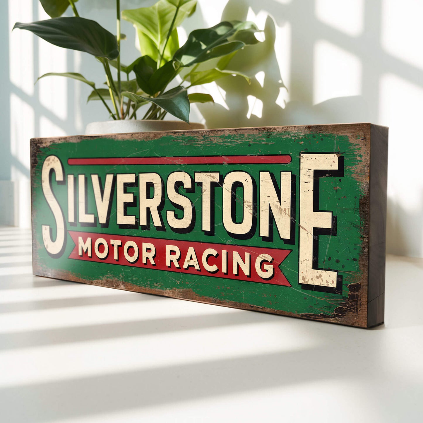 Retro Sign Racing Silverstone Motor Racing : Vintage Style Tribute Sign – Suffolk Signs
